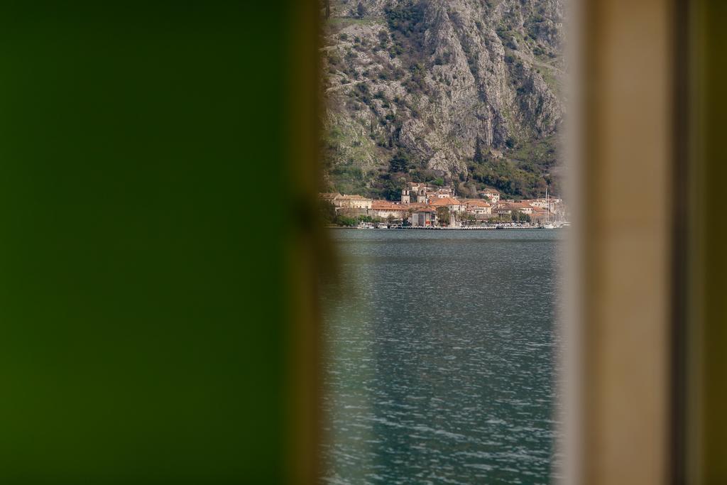 Sea Holiday Muo With Sea And City View Kotor Ngoại thất bức ảnh